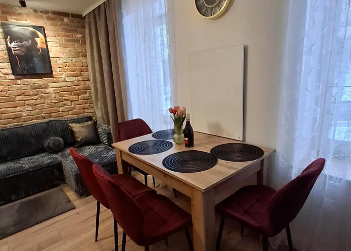 Apartament Przytulny *